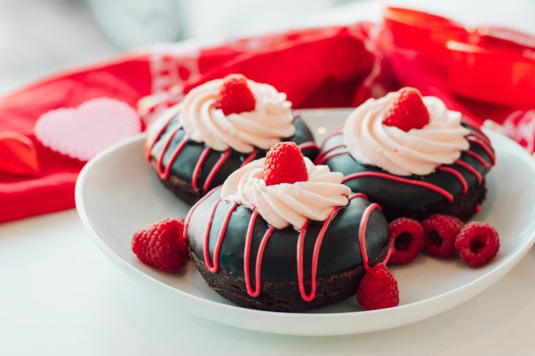 Heavenly Bites: Top 10 Valentine’s Desserts for the Ultimate Sweet Celebration