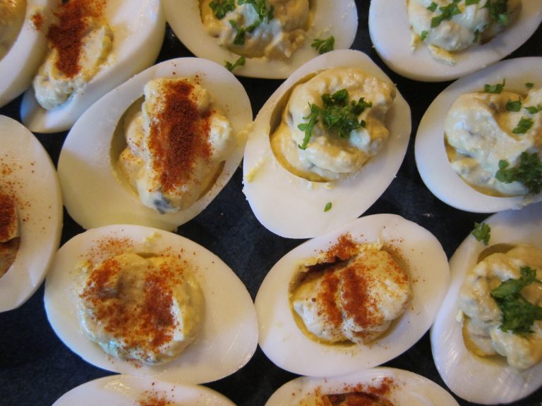 Elevate Your Brunch Menu with a Classic Deviled Egg Recipe
