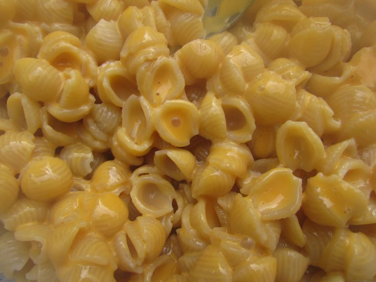 Comfort Food at its Finest: Homemade Mac and Cheese Recipe