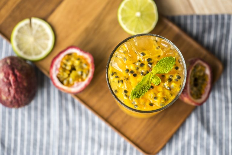 Tropical Smoothie 101: A Beginner’s Guide to Blending Up Deliciousness